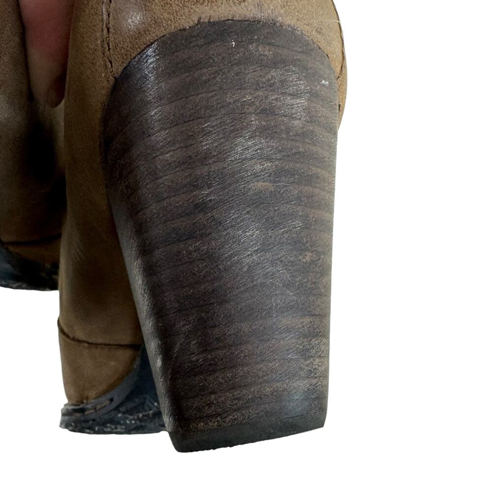 Born Gertrude‎ Distressed Brown Leather Pull On Block Heel Booties Women's Sz 10 - Picture 5 of 12